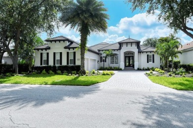 ACCEPTING BACK UP OFFERS! This MOVE-IN READY, 4 bed, 4 bath on Lakewood Ranch Golf and Country Club in Florida - for sale on GolfHomes.com, golf home, golf lot