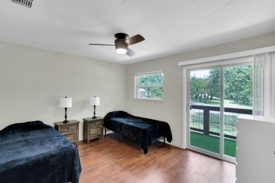 Well-maintained home located in the gated golf course community on De Cordova Bend Country Club in Texas - for sale on GolfHomes.com, golf home, golf lot