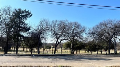 This beautiful oversized lot is the perfect location for your on Cedar Crest Golf Course in Texas - for sale on GolfHomes.com, golf home, golf lot