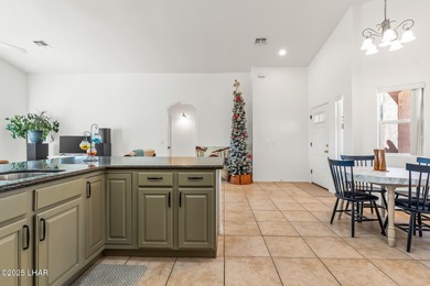 MOVE IN READY!! 3-bedroom, 2 bath, 2-car garage home in the on Desert Lakes Golf Course in Arizona - for sale on GolfHomes.com, golf home, golf lot