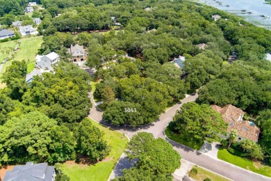This beautifully updated home is ideally situated on a spacious on Kiawah Island Resort - Oak Point in South Carolina - for sale on GolfHomes.com, golf home, golf lot