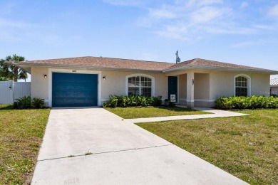 Imagine living in a charming 2-bedroom, 2-bathroom home nestled on Jacaranda West Country Club in Florida - for sale on GolfHomes.com, golf home, golf lot