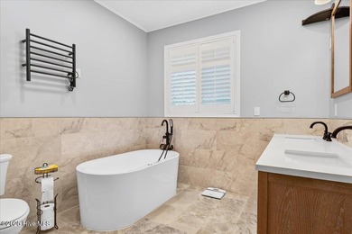 Seasonal Buyer Incentive: Close before year-end & receive a $10 on Brick Landing Plantation Yacht and Golf Club in North Carolina - for sale on GolfHomes.com, golf home, golf lot