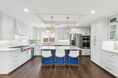 Come see this one of a kind Country Place gem! Entering into the on Honors Golf Club Dallas in Texas - for sale on GolfHomes.com, golf home, golf lot