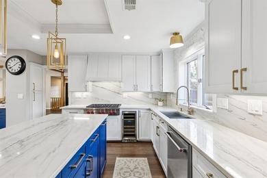 Come see this one of a kind Country Place gem! Entering into the on Honors Golf Club Dallas in Texas - for sale on GolfHomes.com, golf home, golf lot