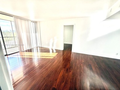 Don't miss the opportunity to live in the Heart of Aventura!!! on Turnberry Isle Resort and Club in Florida - for sale on GolfHomes.com, golf home, golf lot