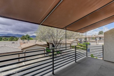 Gorgeous modern townhouse in Prescott Country Club. Move in on Prescott Golf and Country Club in Arizona - for sale on GolfHomes.com, golf home, golf lot