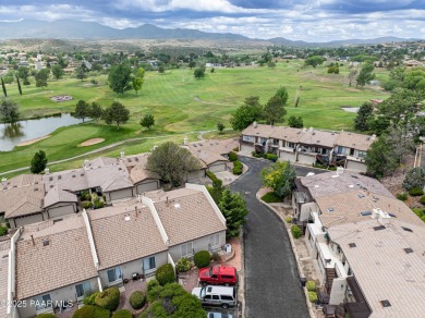 Gorgeous modern townhouse in Prescott Country Club. Move in on Prescott Golf and Country Club in Arizona - for sale on GolfHomes.com, golf home, golf lot