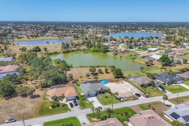 Welcome to this beautifully designed 3-bedroom, 2-bathroom home on Pinemoor West Golf Club in Florida - for sale on GolfHomes.com, golf home, golf lot