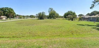 Welcome to 7016 Coral Ridge Road, Sebring, FL--a prime on Spring Lake Golf Resort in Florida - for sale on GolfHomes.com, golf home, golf lot