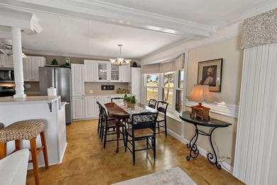 2bed/2bath home with a lovely golf course view in Barefoot Bay! on Barefoot Bay Golf Course in Florida - for sale on GolfHomes.com, golf home, golf lot