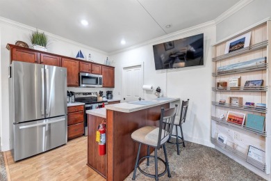 Gorgeous 2 Bed/2 Bath condo with use options galore! Perfect for on Horseshoe Bay Golf Club in Wisconsin - for sale on GolfHomes.com, golf home, golf lot