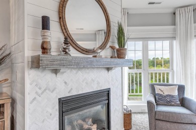 Gorgeous 2 Bed/2 Bath condo with use options galore! Perfect for on Horseshoe Bay Golf Club in Wisconsin - for sale on GolfHomes.com, golf home, golf lot