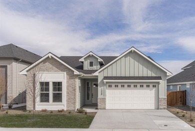 Don't miss out on Eaglewood's LAST new home in Summit Ridge! on Hunters Point Golf Club in Idaho - for sale on GolfHomes.com, golf home, golf lot