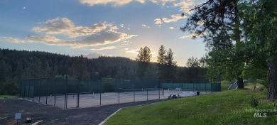 Enjoy building your new home or vacation home in MeadowCreek or on Meadowcreek Golf Resort in Idaho - for sale on GolfHomes.com, golf home, golf lot