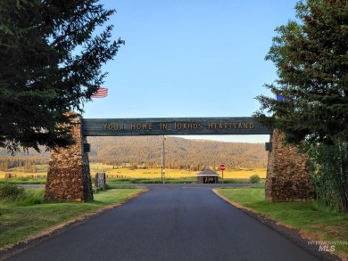 Enjoy building your new home or vacation home in MeadowCreek or on Meadowcreek Golf Resort in Idaho - for sale on GolfHomes.com, golf home, golf lot