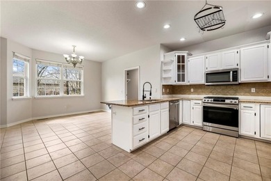 Located in one of Bella Vista's most sought after outdoor on Bella Vista - Metfield Golf Complex and Country Club in Arkansas - for sale on GolfHomes.com, golf home, golf lot