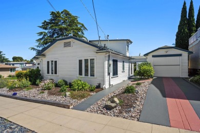 Charming Colonial Revival home in Historic Morley Field with on Balboa Park Golf Course in California - for sale on GolfHomes.com, golf home, golf lot