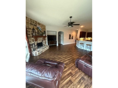 Beautiful Mansfield, Texas home in the desirable Walnut Creek on Walnut Creek Country Club in Texas - for sale on GolfHomes.com, golf home, golf lot