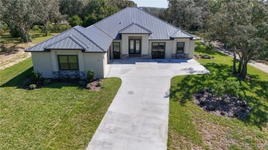 Your wait is over! This is it! Look no further to find your on Black Diamond Ranch Golf Course in Florida - for sale on GolfHomes.com, golf home, golf lot