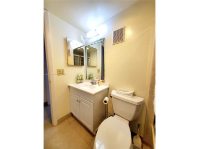 BEAUTIFUL MOVE IN READY, PARTIALLY FURNISHED 2/2 THIRD FLOOR on Sunrise Lakes Phase IV Golf Course in Florida - for sale on GolfHomes.com, golf home, golf lot