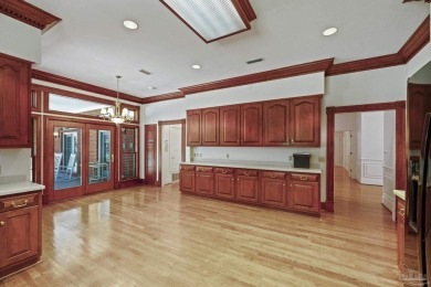 $100,000 PRICE IMPROVEMENT! Welcome to this private estate that on Tanglewood Golf Club in Florida - for sale on GolfHomes.com, golf home, golf lot