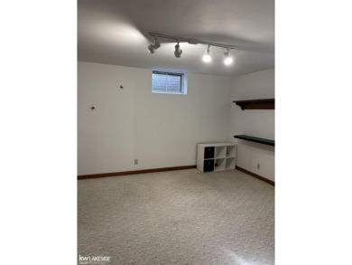 Welcome to this well maintained ranch with 3 bedrooms and 2 on Cherry Creek Golf Club in Michigan - for sale on GolfHomes.com, golf home, golf lot
