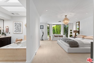 Here is your move-in-ready, chic contemporary retreat in the on The Club At Morningside in California - for sale on GolfHomes.com, golf home, golf lot