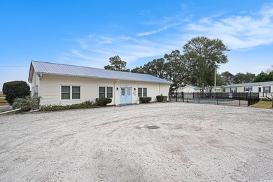 Presenting 1306 Seagull Boulevard in North Myrtle Beach, a on Tidewater Golf Club and Plantation in South Carolina - for sale on GolfHomes.com, golf home, golf lot