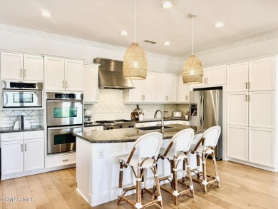 Located in the prestigious Wild Horse Canyon neighborhood, this on Simi Hills Golf Course in California - for sale on GolfHomes.com, golf home, golf lot