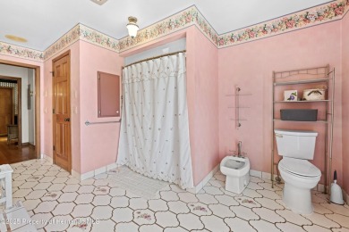 Located in the highly desirable Dogwood Estates golf course on Brooksville Country Club At Majestic Oaks in Florida - for sale on GolfHomes.com, golf home, golf lot