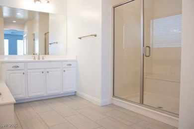 Beautiful single story home in guard-gated Rhodes Ranch golf on Rhodes Ranch Golf Club in Nevada - for sale on GolfHomes.com, golf home, golf lot