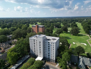 Spacious 1-Bedroom Condo in Recently Renovated Country Club on Memphis Country Club in Tennessee - for sale on GolfHomes.com, golf home, golf lot