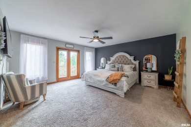 This home is a show-stopping 5-bedroom, 3.5-bath ranch-style on Spring Lake Country Club in Illinois - for sale on GolfHomes.com, golf home, golf lot