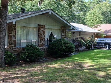 Discover the potential in this spacious 3 bedroom, 3 bath home on DeSoto Golf Course in Arkansas - for sale on GolfHomes.com, golf home, golf lot