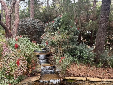 Charming Southern Pines Retreat Near Pine Needles Golf Course! on Southern Pines Country Club in North Carolina - for sale on GolfHomes.com, golf home, golf lot