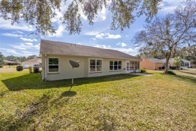 Beautiful 3/2/2 home in Oak Run, a popular 55+ gated golf course on Royal Oaks Golf Club in Florida - for sale on GolfHomes.com, golf home, golf lot