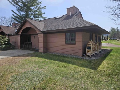 Check out this 3 bedroom, 2 and half bath year round getaway in on Jack O Lantern Resort in New Hampshire - for sale on GolfHomes.com, golf home, golf lot