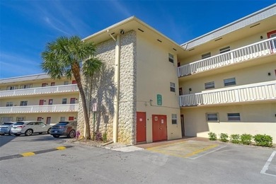Spacious 1/1 condo featuring a kitchen with easy pass-through to on Lauderhill Golf Course in Florida - for sale on GolfHomes.com, golf home, golf lot