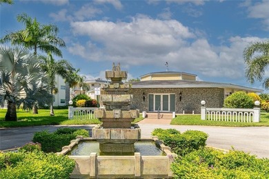 Spacious 1/1 condo featuring a kitchen with easy pass-through to on Lauderhill Golf Course in Florida - for sale on GolfHomes.com, golf home, golf lot