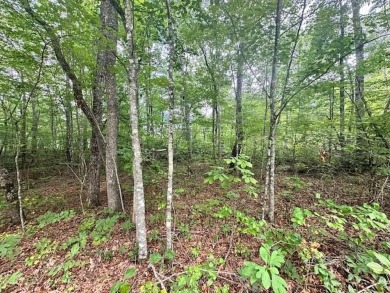 Wooded 0.60-acre lot in the heart of Fairfield Glade, offering on Heatherhurst Golf Course in Tennessee - for sale on GolfHomes.com, golf home, golf lot