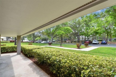 Under contract-accepting backup offers. Three bedroom/Two Bath - on Innisbrook Resort and Golf Club in Florida - for sale on GolfHomes.com, golf home, golf lot