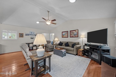 Inviting River Bend Retreat - Comfort, Style & Space to Enjoy! on River Bend Golf and Country Club in North Carolina - for sale on GolfHomes.com, golf home, golf lot