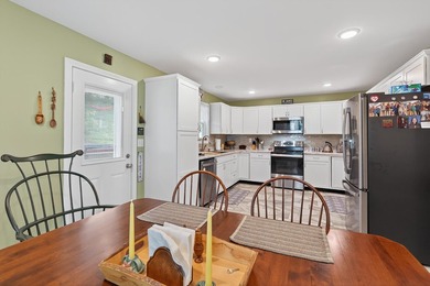 Beautifully appointed 4-bedroom, 2 1/2-bath, 2 story home with a on Berea Country Club in Kentucky - for sale on GolfHomes.com, golf home, golf lot