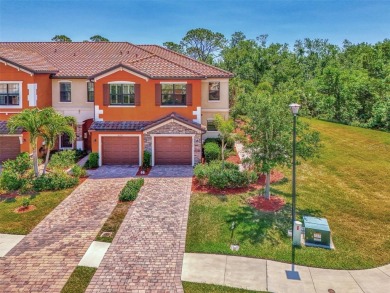 Enjoy Florida living at its finest in the beautiful community of on Plantation Golf and Country Club in Florida - for sale on GolfHomes.com, golf home, golf lot