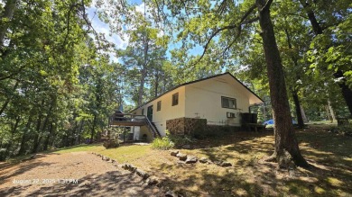 Discover your dream home in Fairfield Bay Resort Town! This on Mountain Ranch Golf Club in Arkansas - for sale on GolfHomes.com, golf home, golf lot