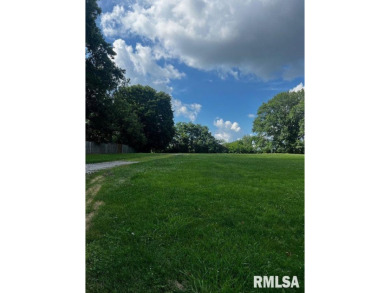 1.10 Acre & (+)Lot (0.35 is easement) Great location, close to on Illini Country Club in Illinois - for sale on GolfHomes.com, golf home, golf lot