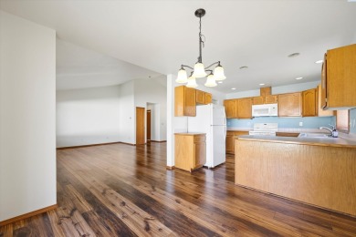 Welcome to 839 S Meadowlark Lane. Located within the golf course on Othello Golf Club in Washington - for sale on GolfHomes.com, golf home, golf lot