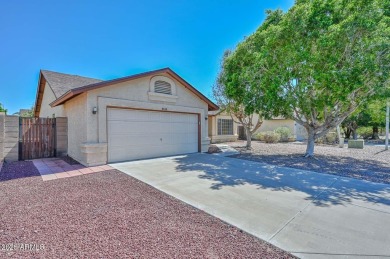 Welcome Home! This beautifully remodeled 3BR/2BA & 1800 sq. ft on Desert Mirage Golf Course in Arizona - for sale on GolfHomes.com, golf home, golf lot