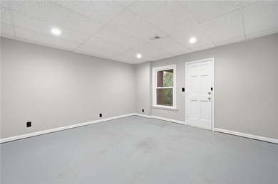 Welcome to this gorgeous traditional home perfectly situated on on Canongate At Eagle Watch Golf Club in Georgia - for sale on GolfHomes.com, golf home, golf lot